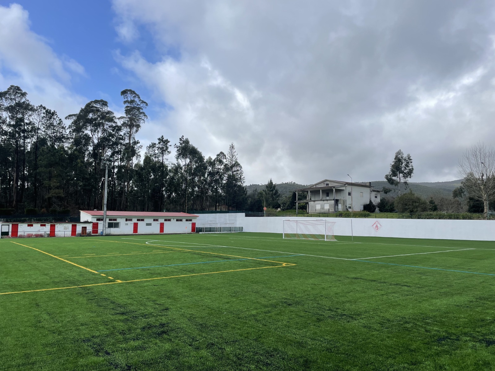 Complexo Desportivo Carlos Pereira (Abade de Neiva)