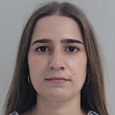 Adriana Eduarda Fernandes Gomes