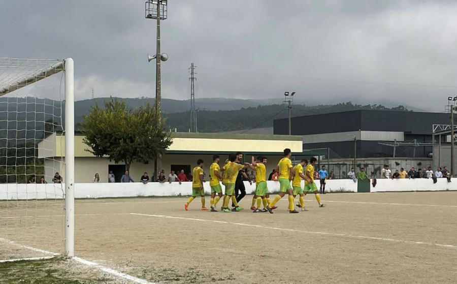 Baluganense 0-3 Leocadenses 2022
